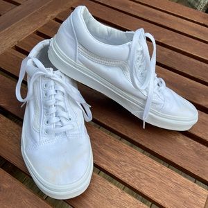 Low top white vans